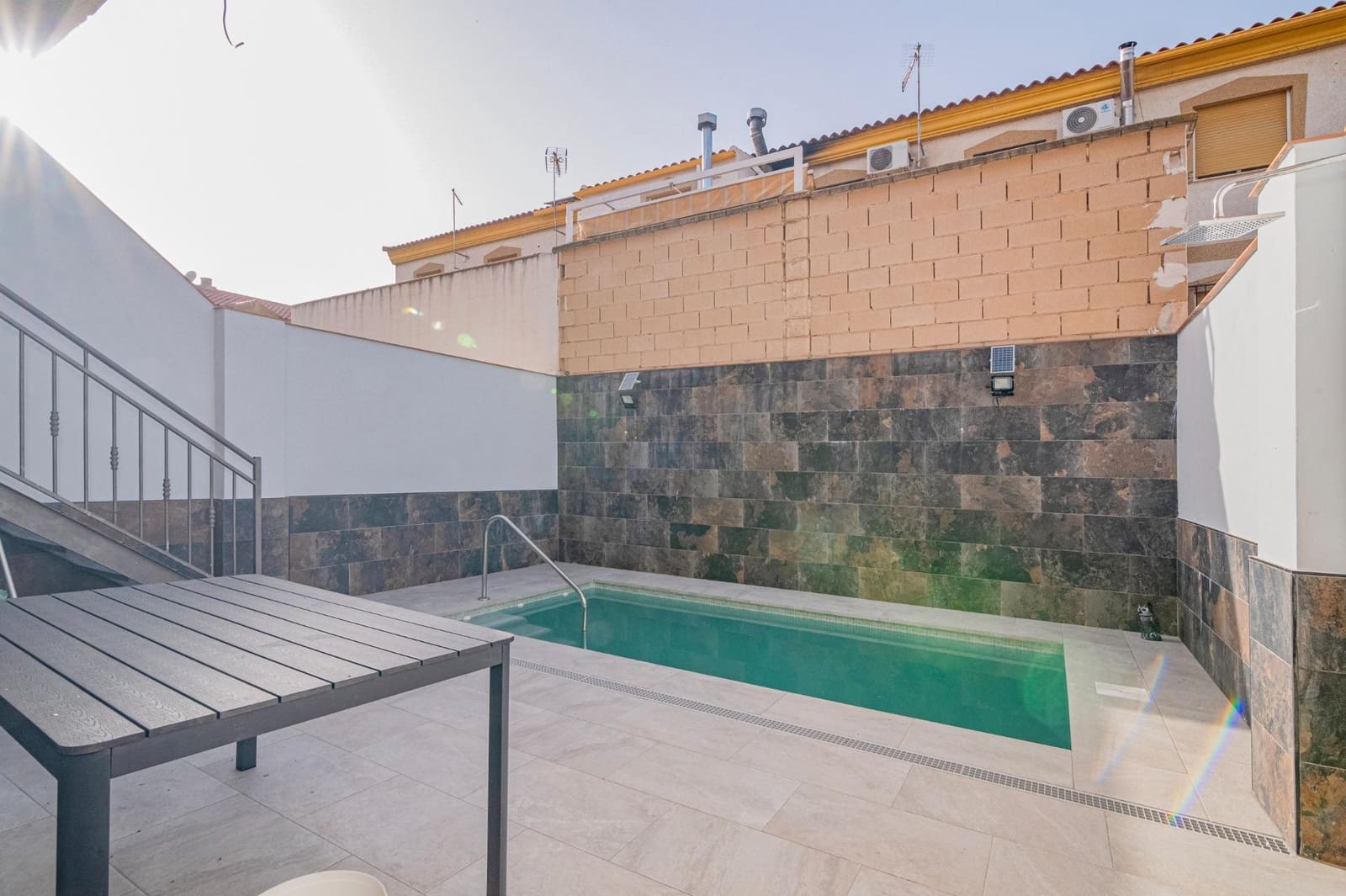 5 soveværelse Rækkehus til salg i Cijuela med swimmingpool garage - € 213.000 (Ref: 10014086)