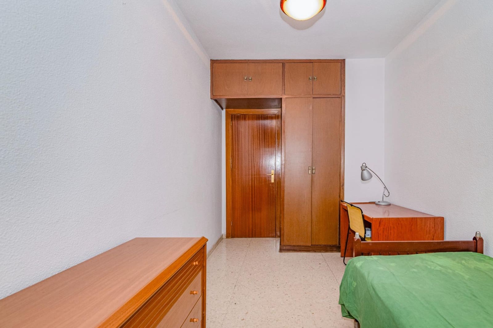 3 chambre Appartement à vendre à Grenade ville avec garage - 239 000 € (Ref: 10014087)