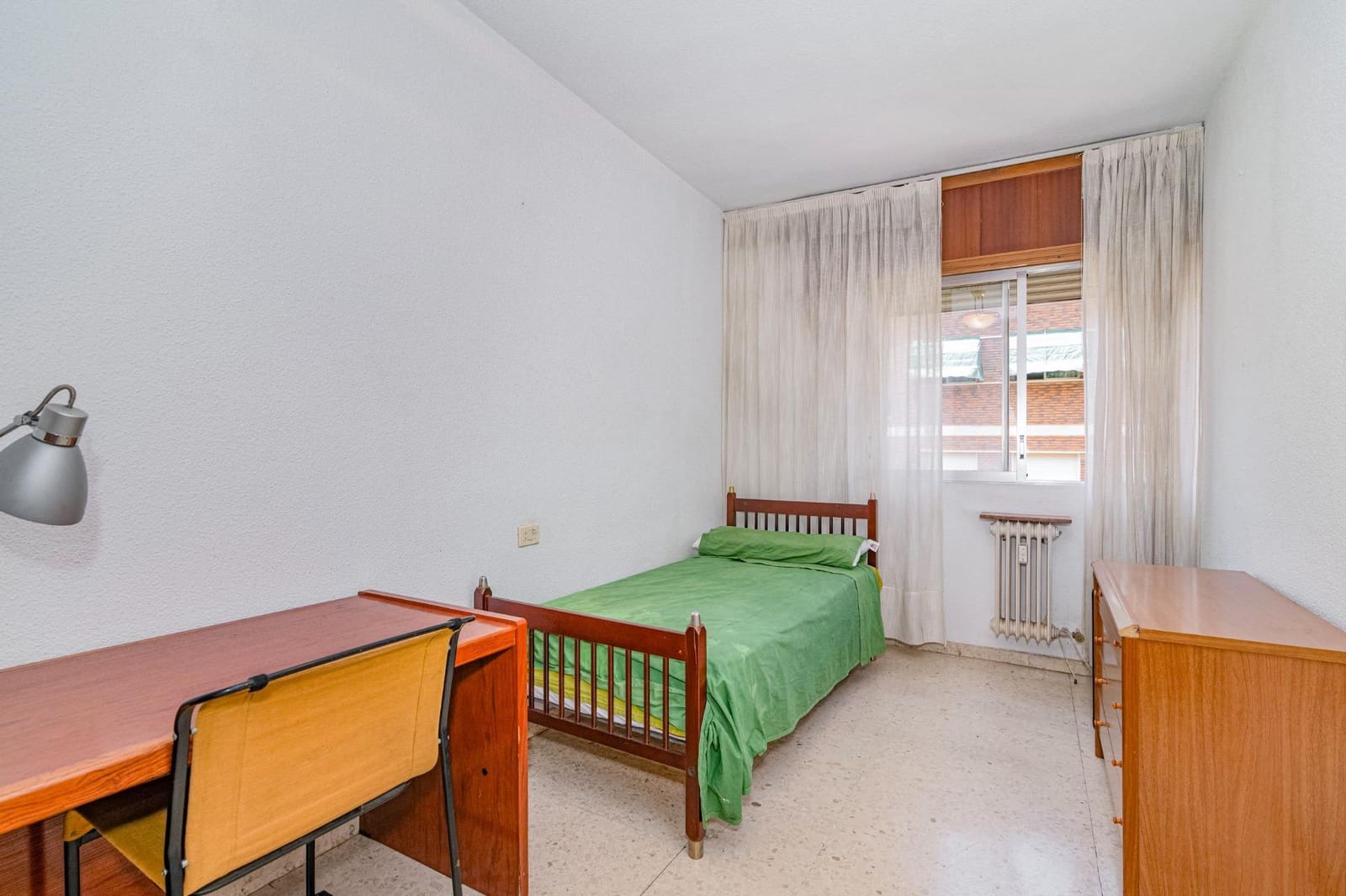 3 chambre Appartement à vendre à Grenade ville avec garage - 239 000 € (Ref: 10014087)