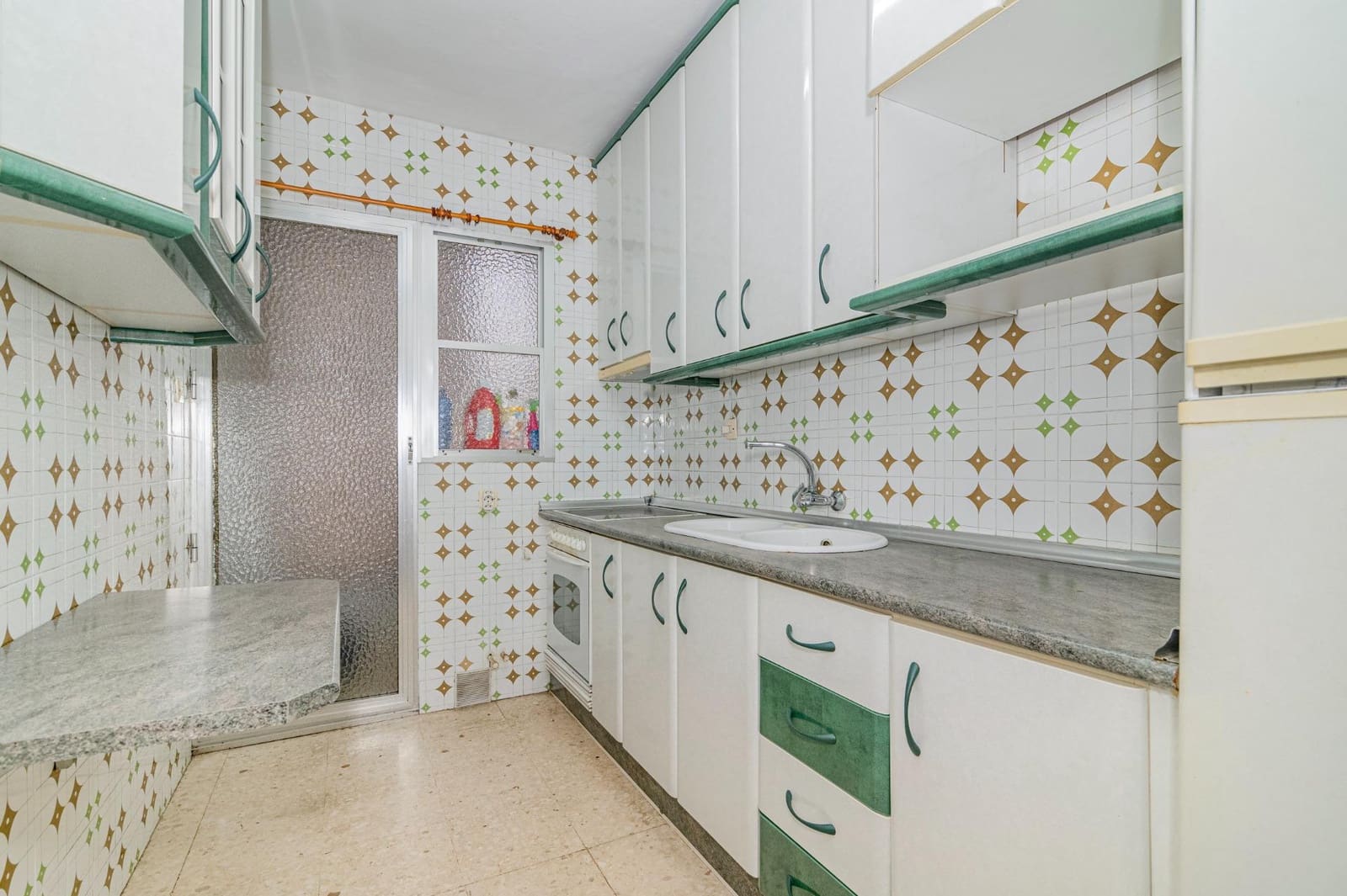 3 chambre Appartement à vendre à Grenade ville avec garage - 239 000 € (Ref: 10014087)