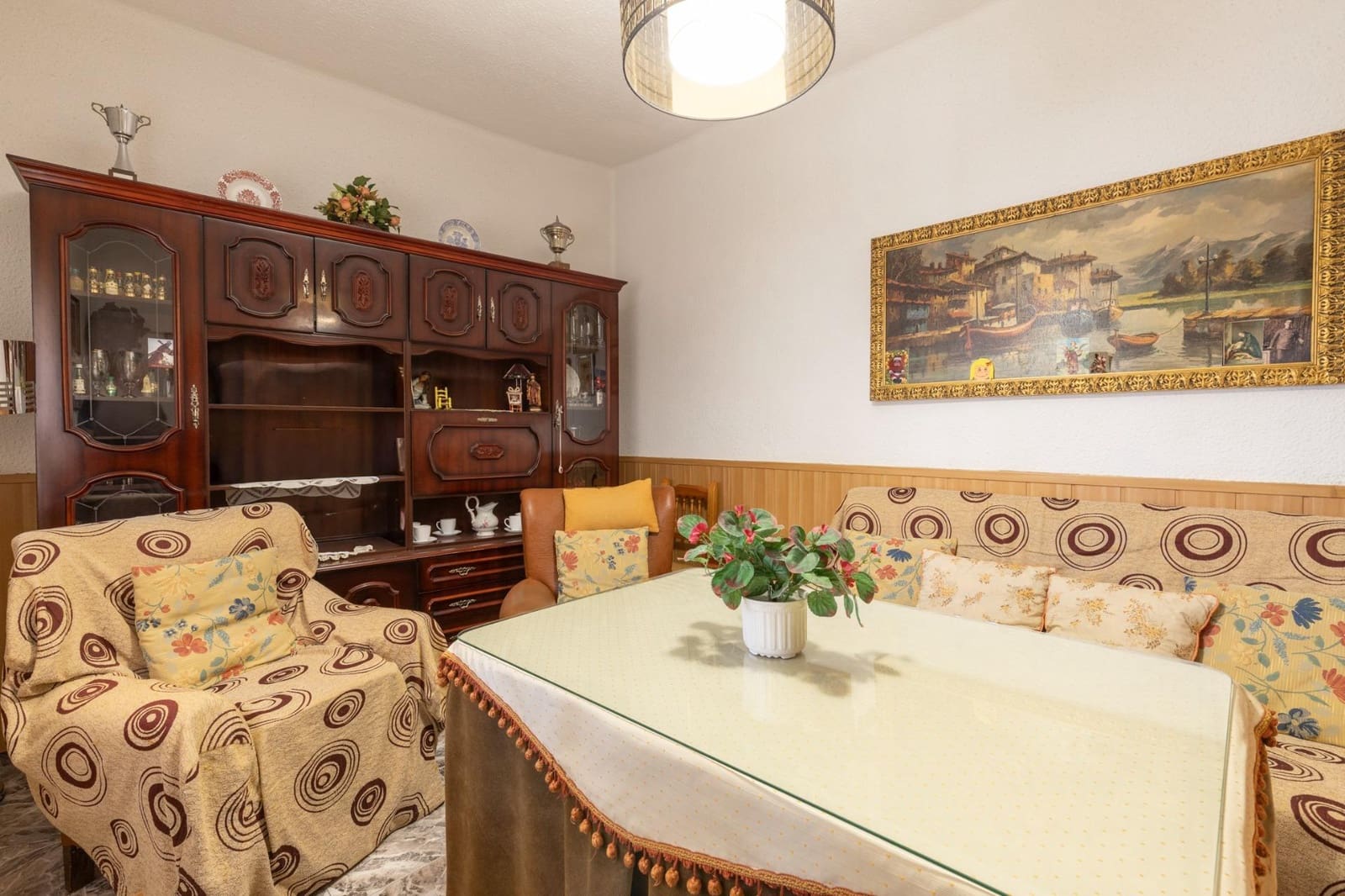 6 sypialnia Dom na sprzedaż w Otura z garażem - 259 900 € (Ref: 10014088)