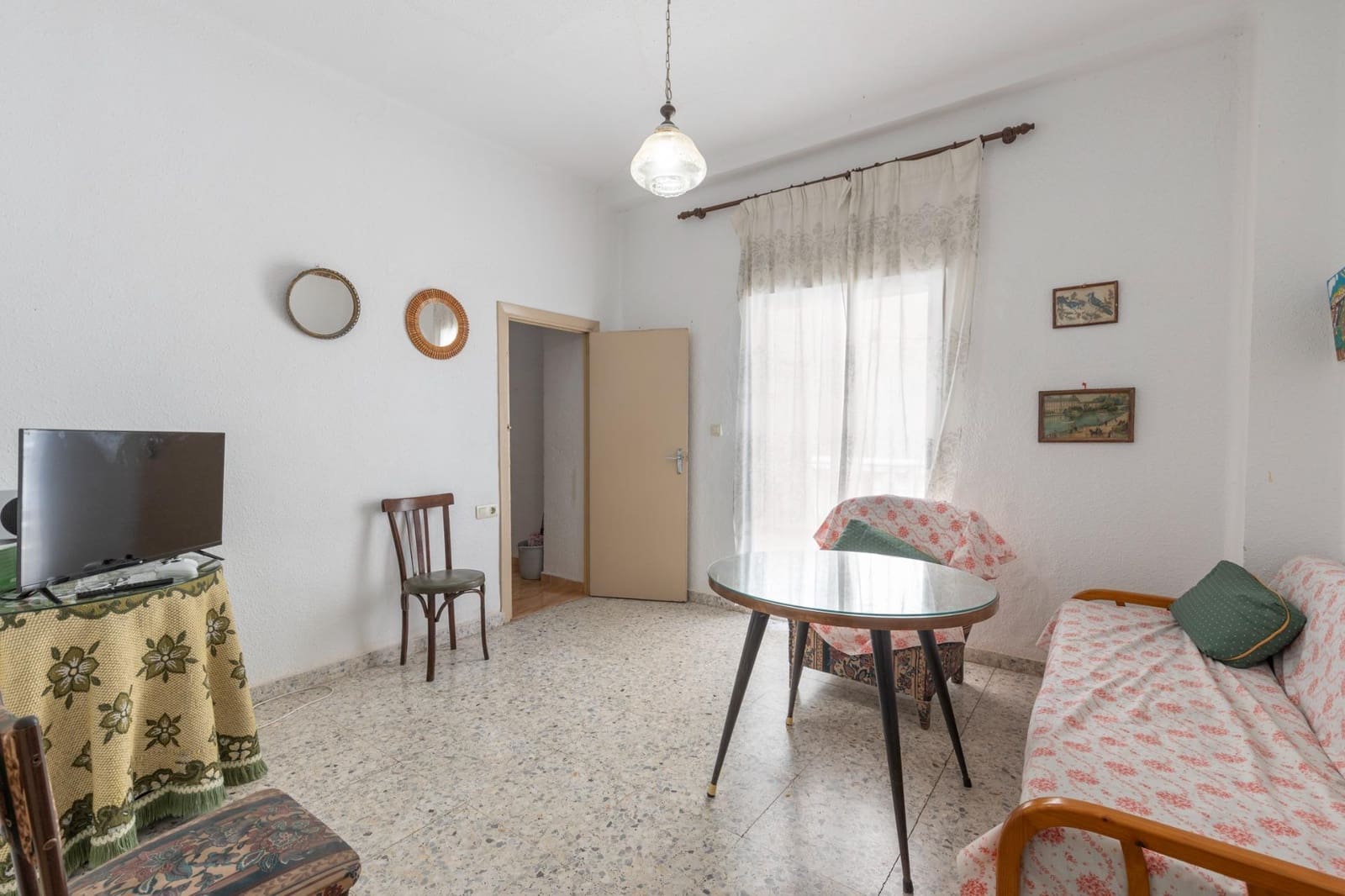 6 sypialnia Dom na sprzedaż w Otura z garażem - 259 900 € (Ref: 10014088)