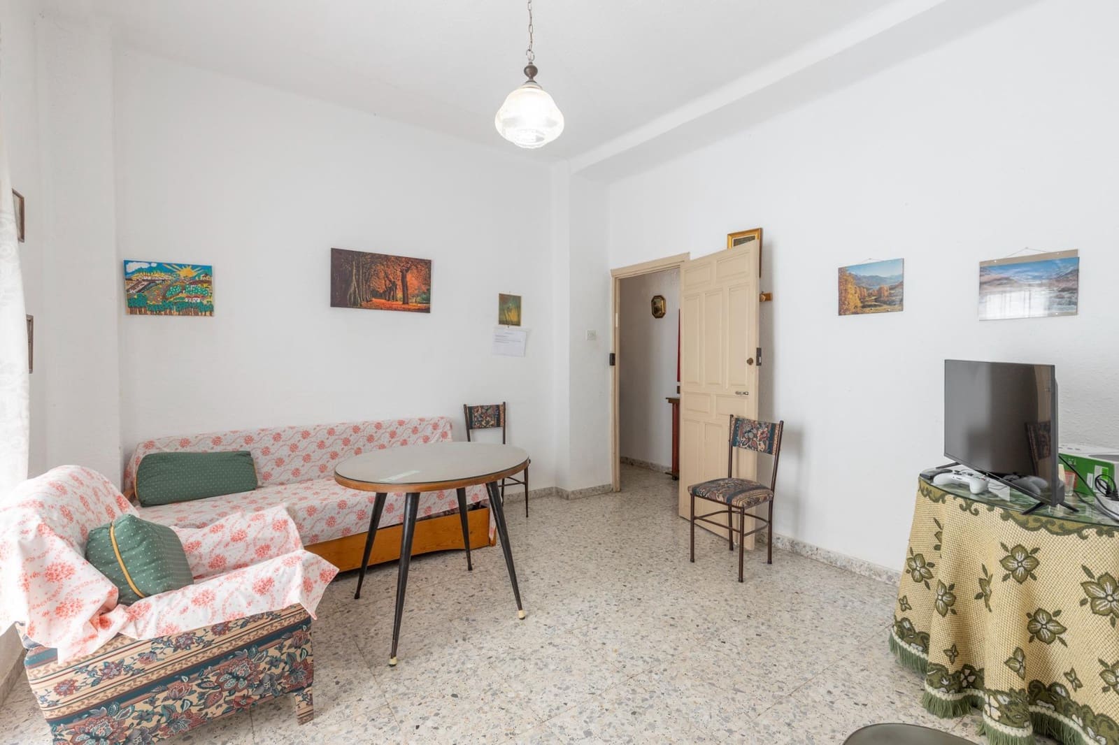 6 sypialnia Dom na sprzedaż w Otura z garażem - 259 900 € (Ref: 10014088)