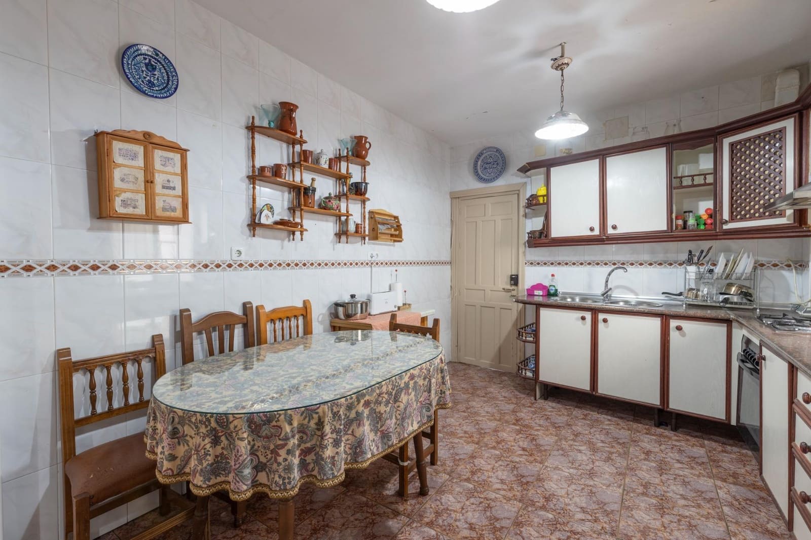 6 sypialnia Dom na sprzedaż w Otura z garażem - 259 900 € (Ref: 10014088)