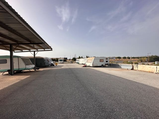 Ubebygd land til salgs i Escúzar - € 530 000 (Ref: 10014089)