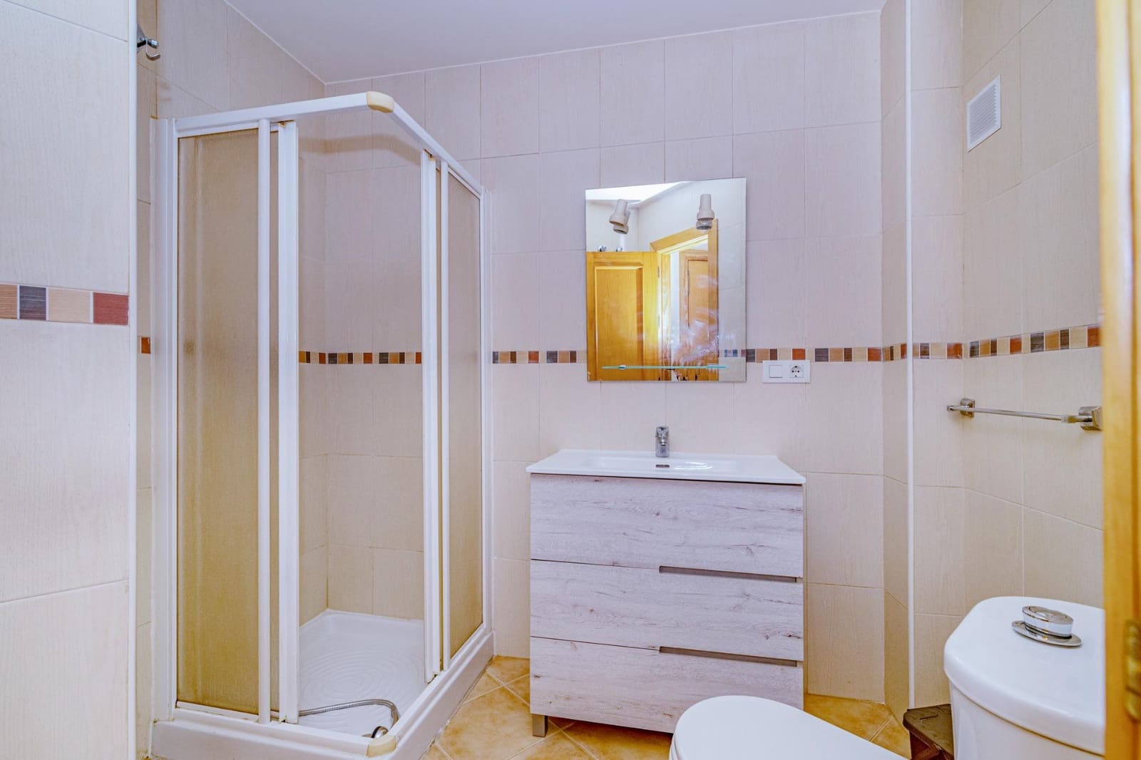 1 chambre Appartement à vendre à La Zubia - 127 000 € (Ref: 10014090)