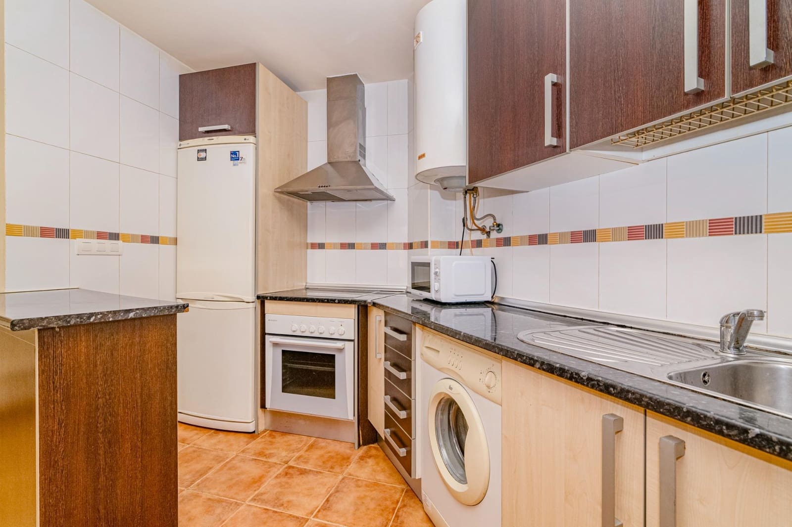 1 chambre Appartement à vendre à La Zubia - 127 000 € (Ref: 10014090)