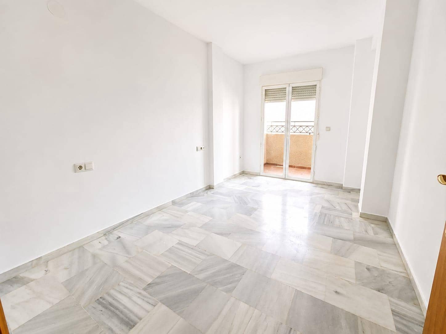 3 chambre Appartement à vendre à Cullar Vega avec garage - 199 900 € (Ref: 10014091)
