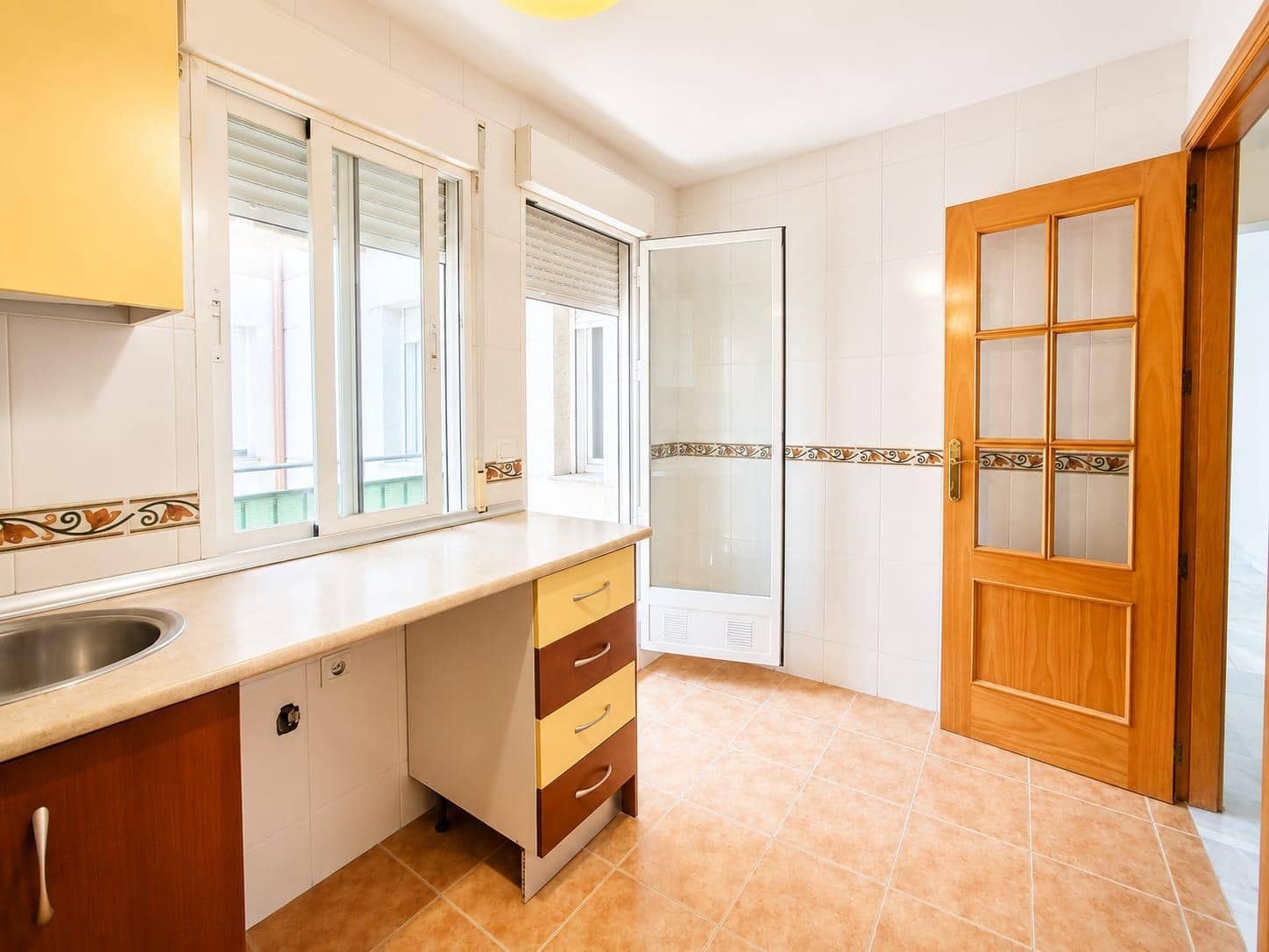 3 chambre Appartement à vendre à Cullar Vega avec garage - 199 900 € (Ref: 10014091)