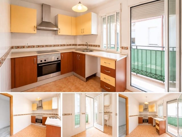 3 quarto Apartamento para venda em Cúllar Vega com garagem - 199 900 € (Ref: 10014091)