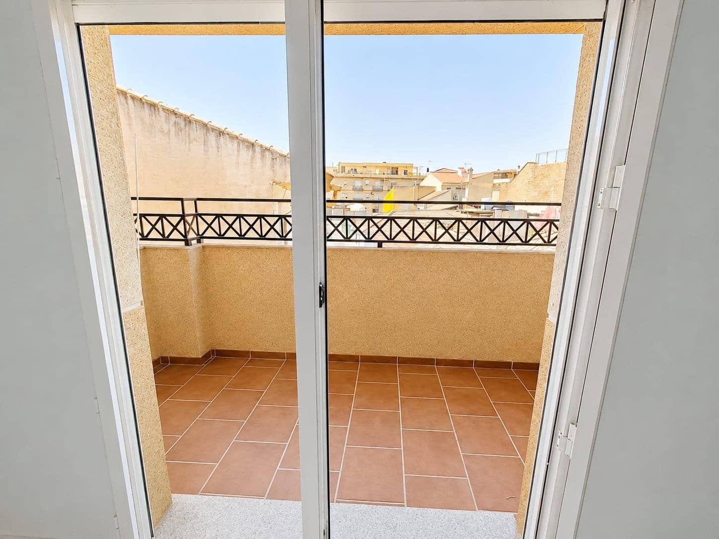 3 chambre Appartement à vendre à Cullar Vega avec garage - 199 900 € (Ref: 10014091)