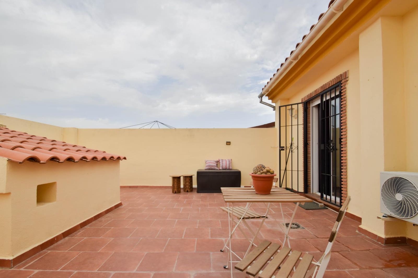 3 quarto Apartamento para venda em Cullar Vega com garagem - 199 900 € (Ref: 10014092)