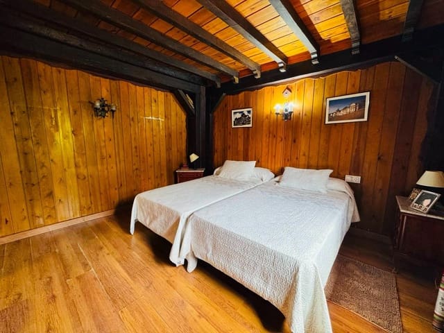 4 bedroom Townhouse for sale in Pulianas with garage - € 260,000 (Ref: 10014096)