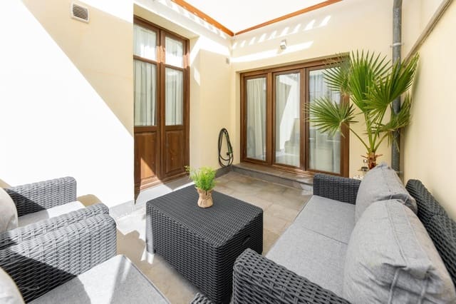 2 slaapkamer Penthouse te koop in Centro, Granada stad - € 380.000 (Ref: 10014100)