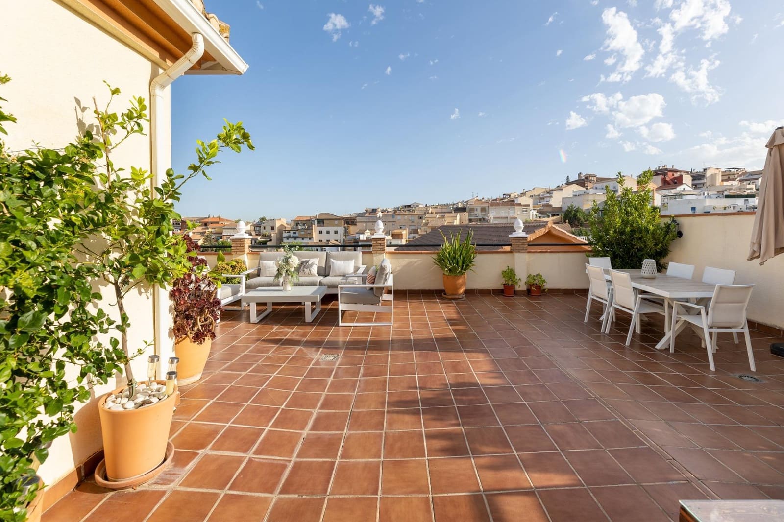 1 camera da letto Attico in vendita in Huetor Vega con garage - 250.000 € (Rif: 10014101)