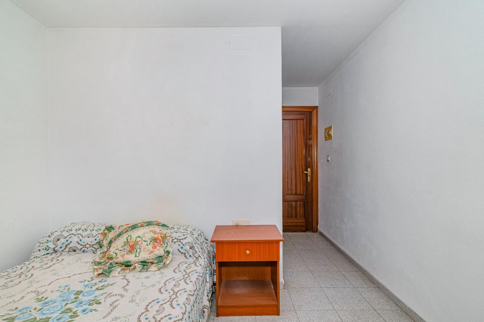9 camera da letto Villa in vendita in Granada citta con garage - 450.000 € (Rif: 10014102)