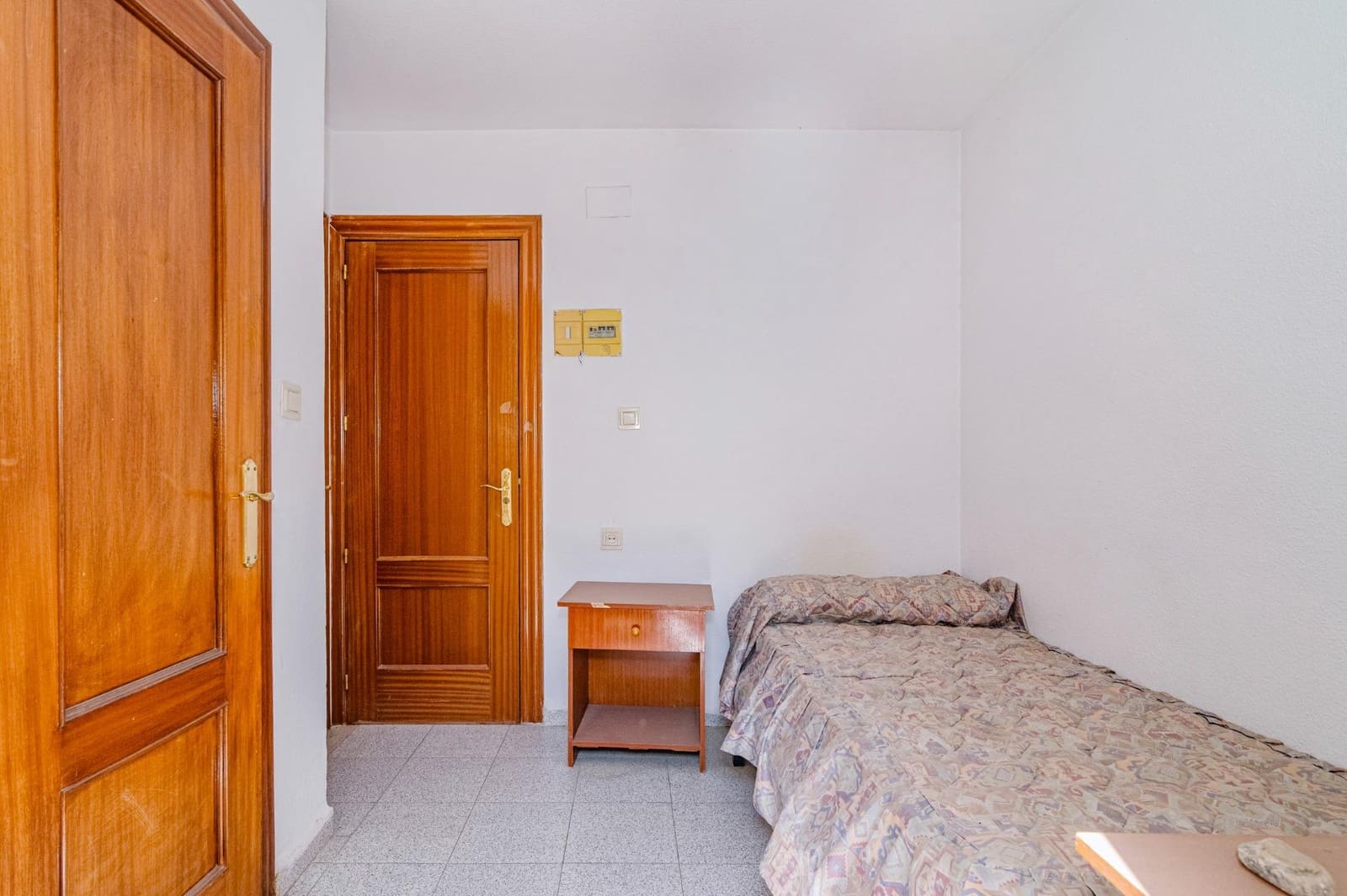 9 camera da letto Villa in vendita in Granada citta con garage - 450.000 € (Rif: 10014102)