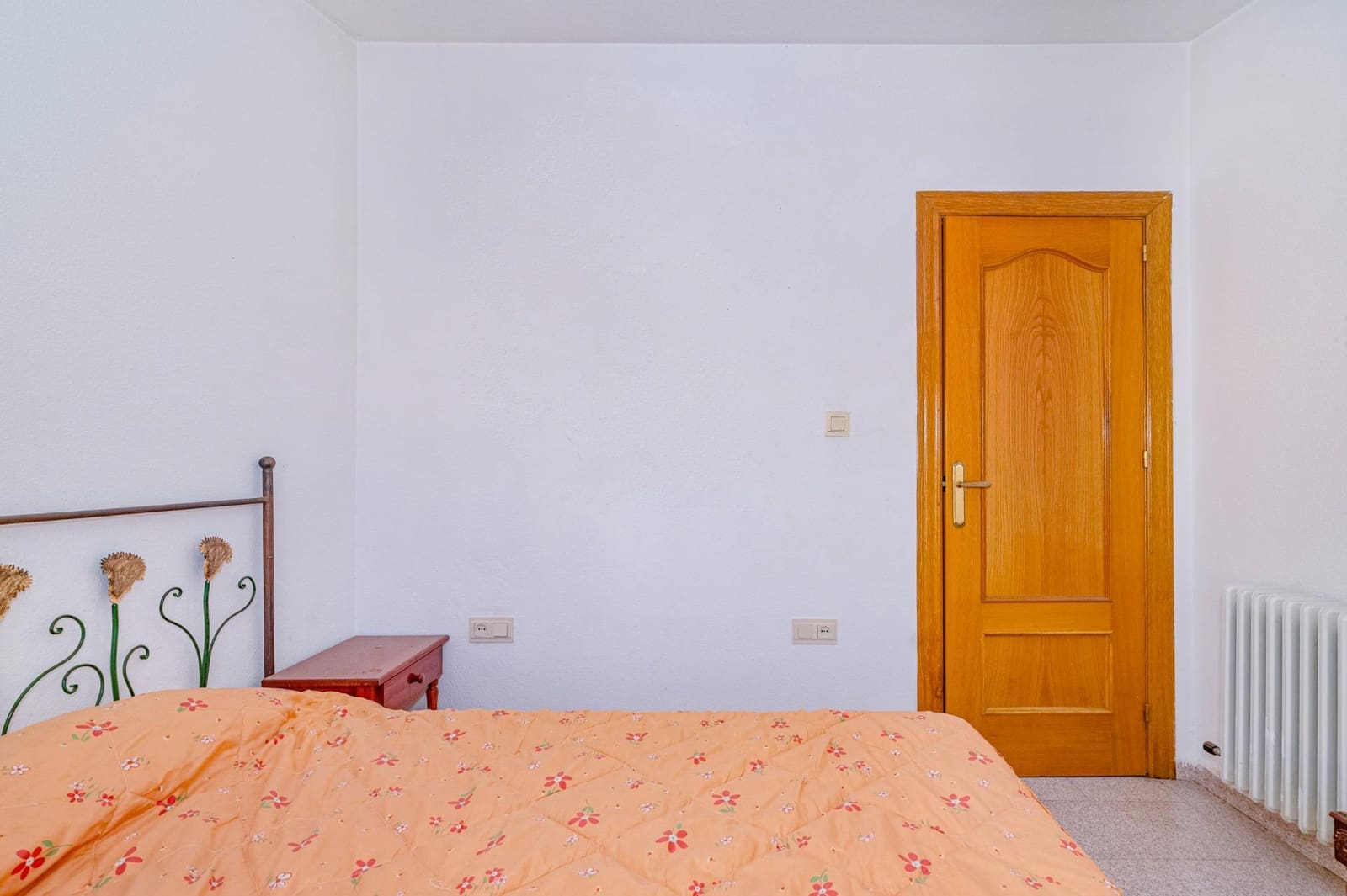 9 camera da letto Villa in vendita in Granada citta con garage - 450.000 € (Rif: 10014102)