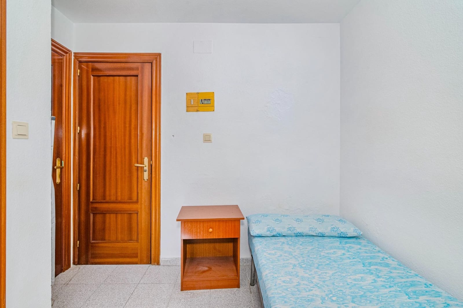 9 camera da letto Villa in vendita in Granada citta con garage - 450.000 € (Rif: 10014102)
