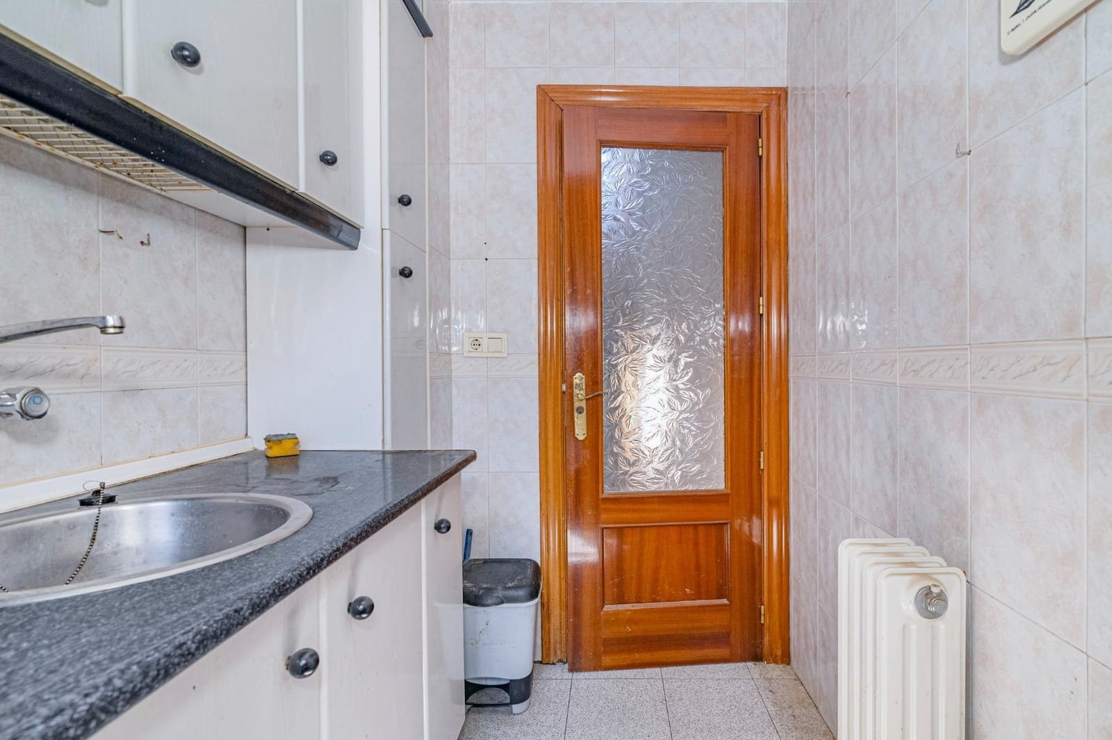 9 camera da letto Villa in vendita in Granada citta con garage - 450.000 € (Rif: 10014102)