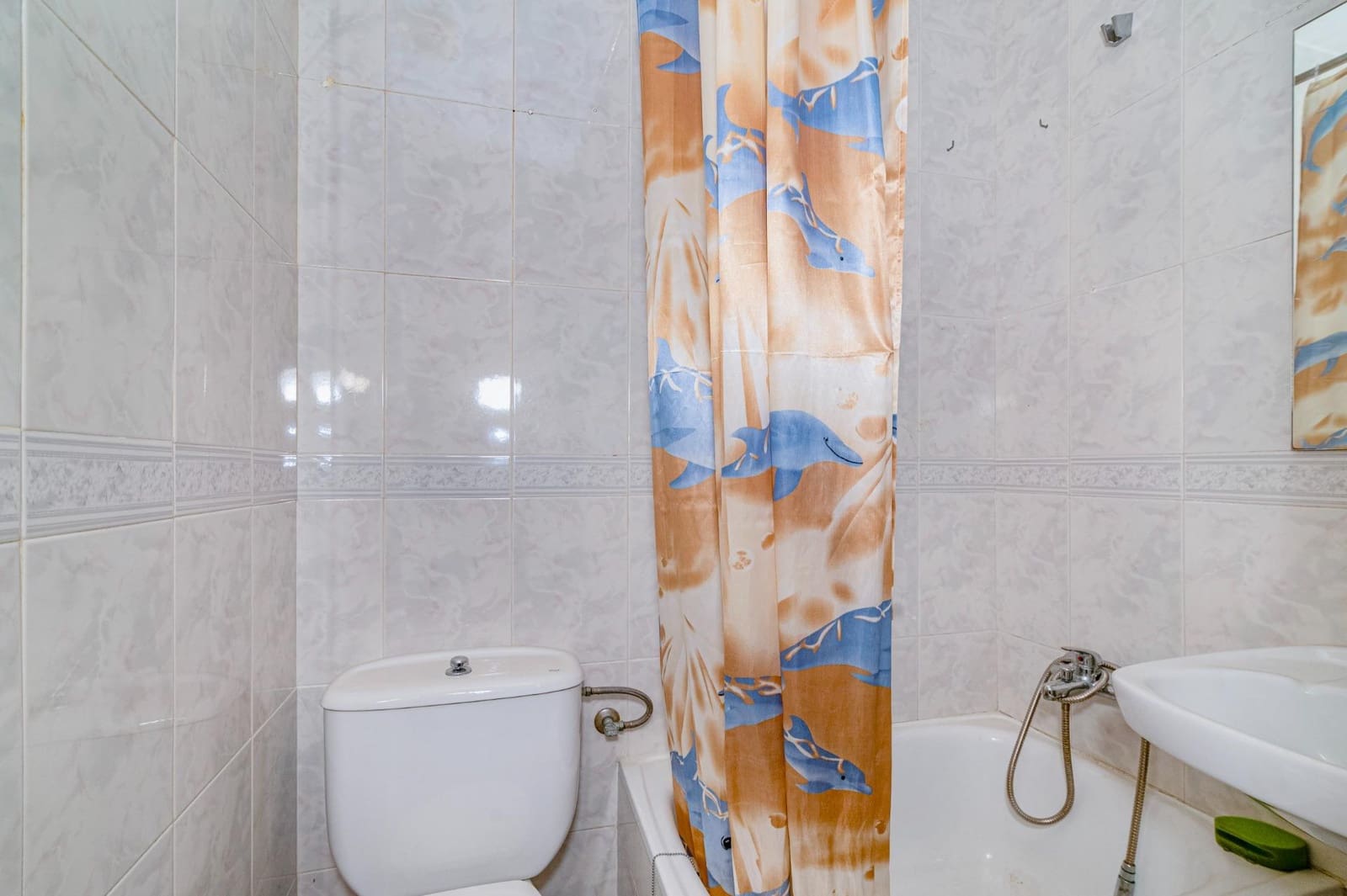9 camera da letto Villa in vendita in Granada citta con garage - 450.000 € (Rif: 10014102)