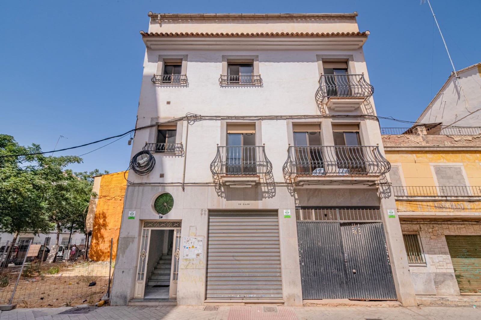 9 camera da letto Villa in vendita in Granada citta con garage - 450.000 € (Rif: 10014102)