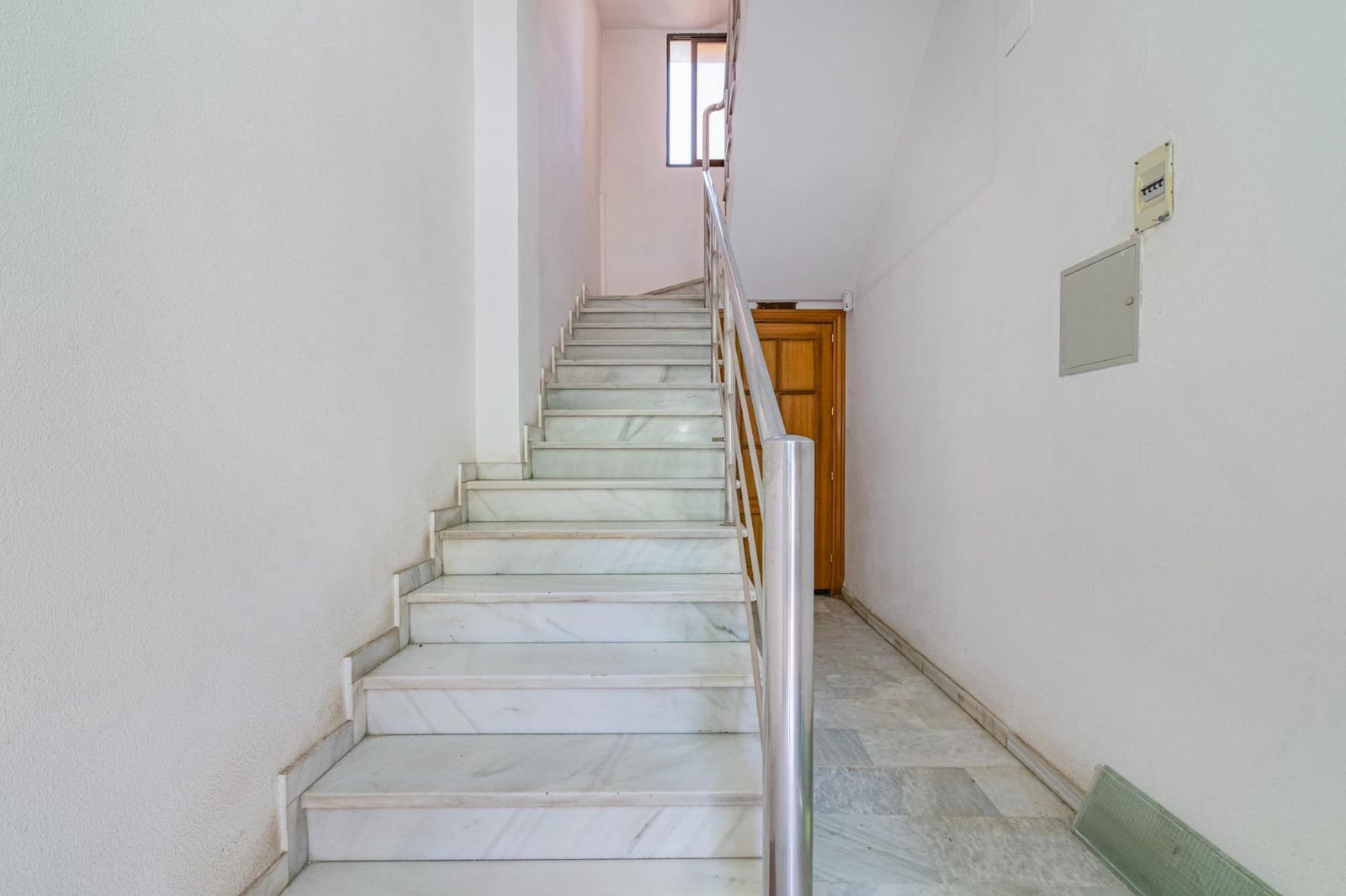 9 camera da letto Villa in vendita in Granada citta con garage - 450.000 € (Rif: 10014102)