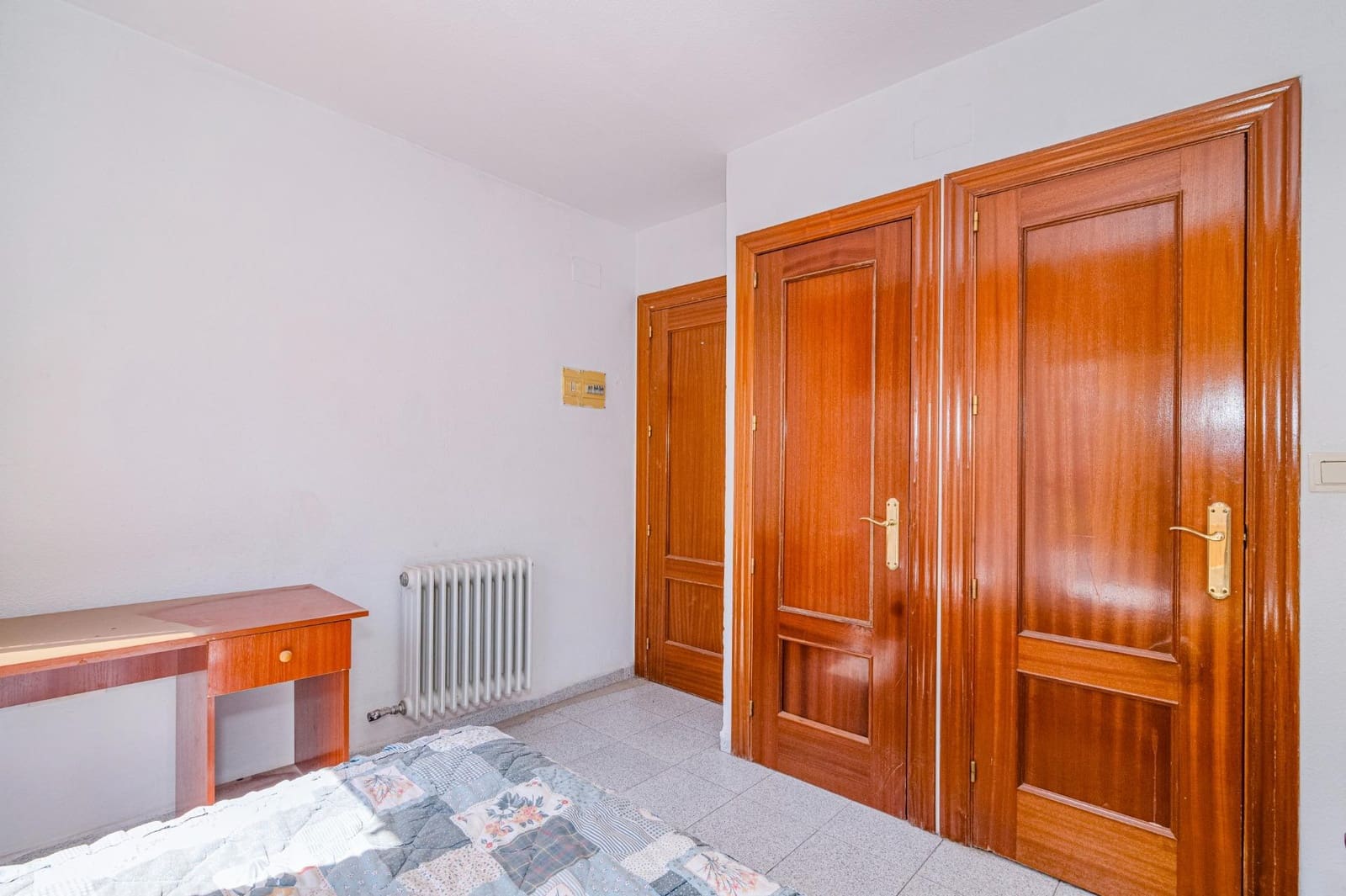 9 camera da letto Villa in vendita in Granada citta con garage - 450.000 € (Rif: 10014102)