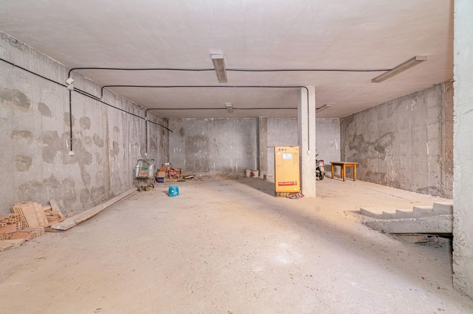 9 camera da letto Villa in vendita in Granada citta con garage - 450.000 € (Rif: 10014102)