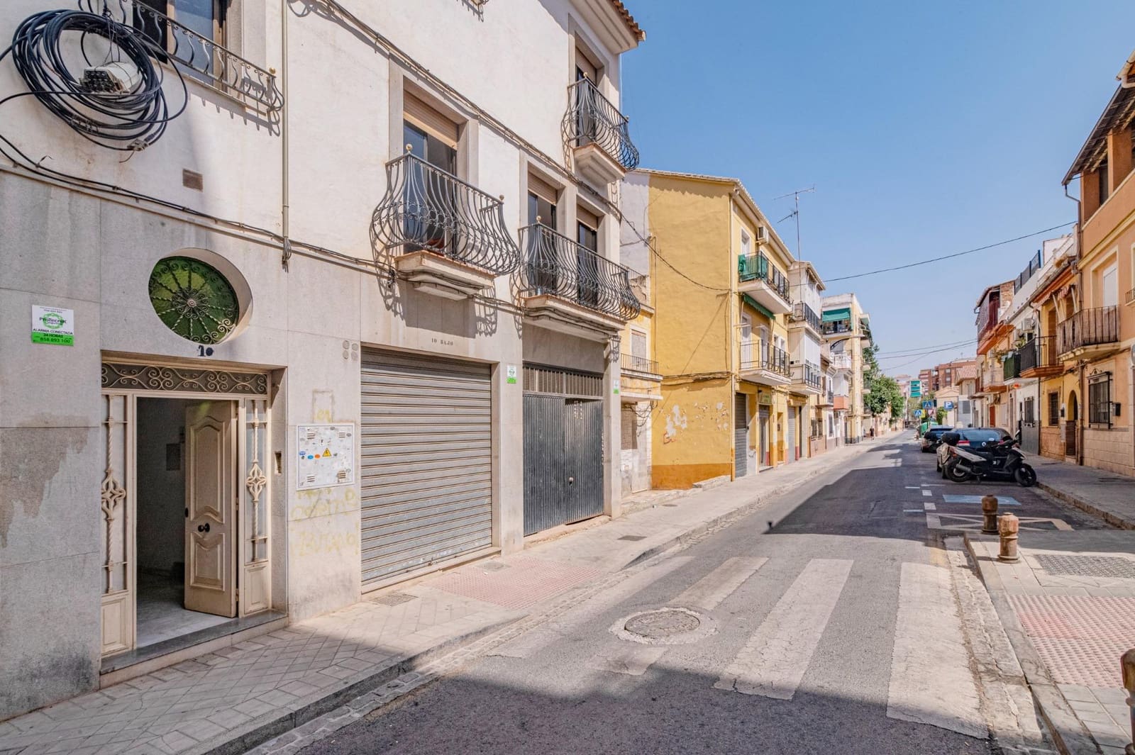 9 camera da letto Villa in vendita in Granada citta con garage - 450.000 € (Rif: 10014102)