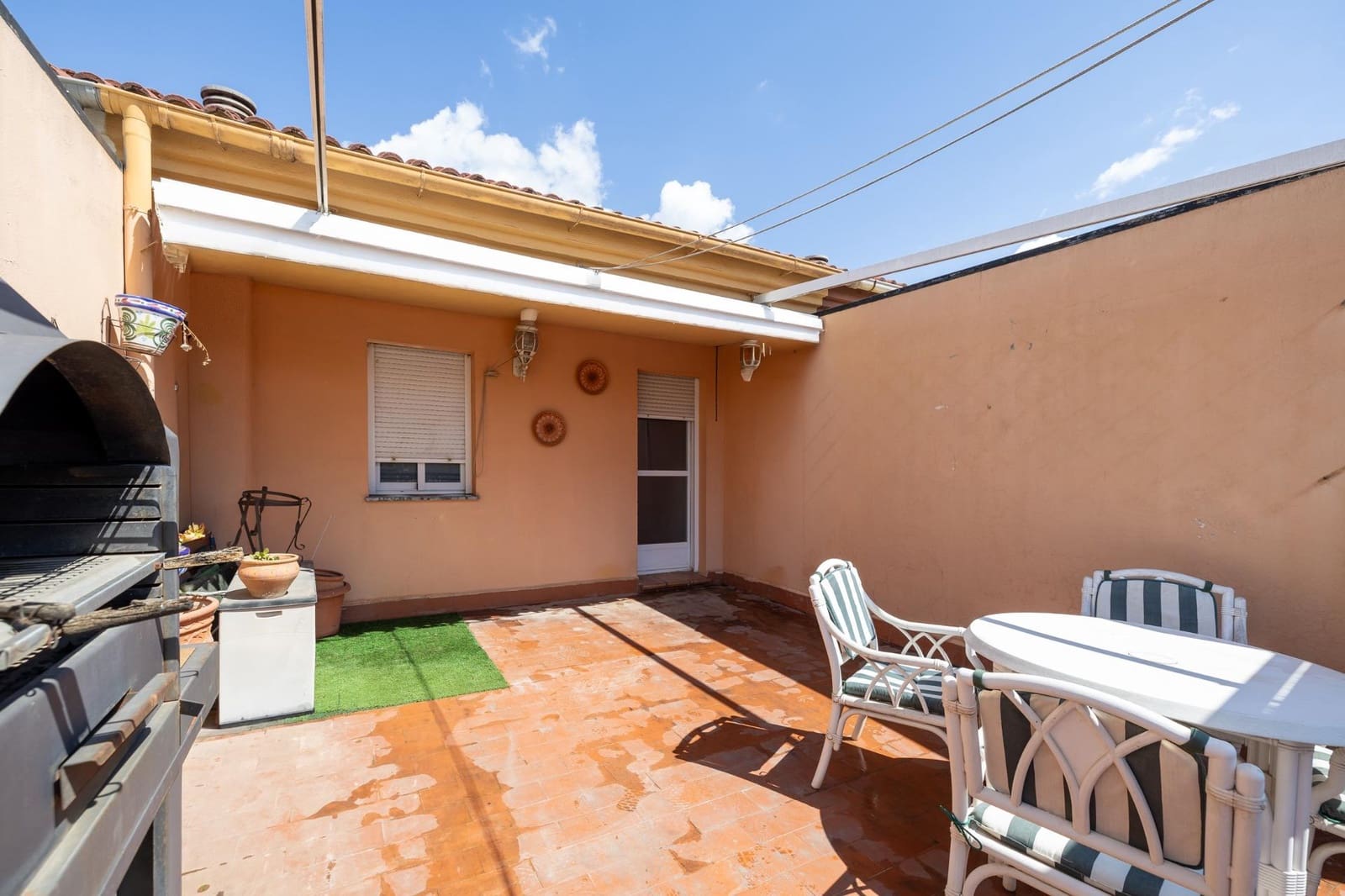 3 bedroom Terraced Villa for sale in Maracena with garage - € 269,000 (Ref: 10015624)