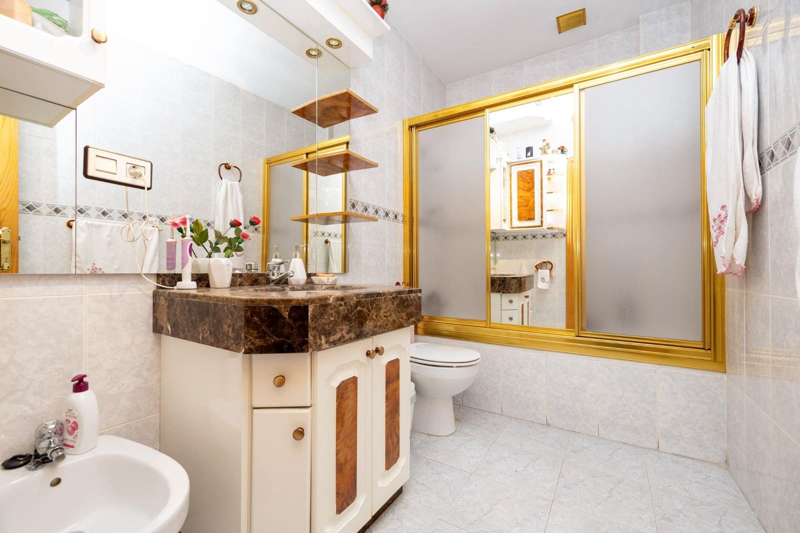 3 bedroom Terraced Villa for sale in Maracena with garage - € 269,000 (Ref: 10015624)