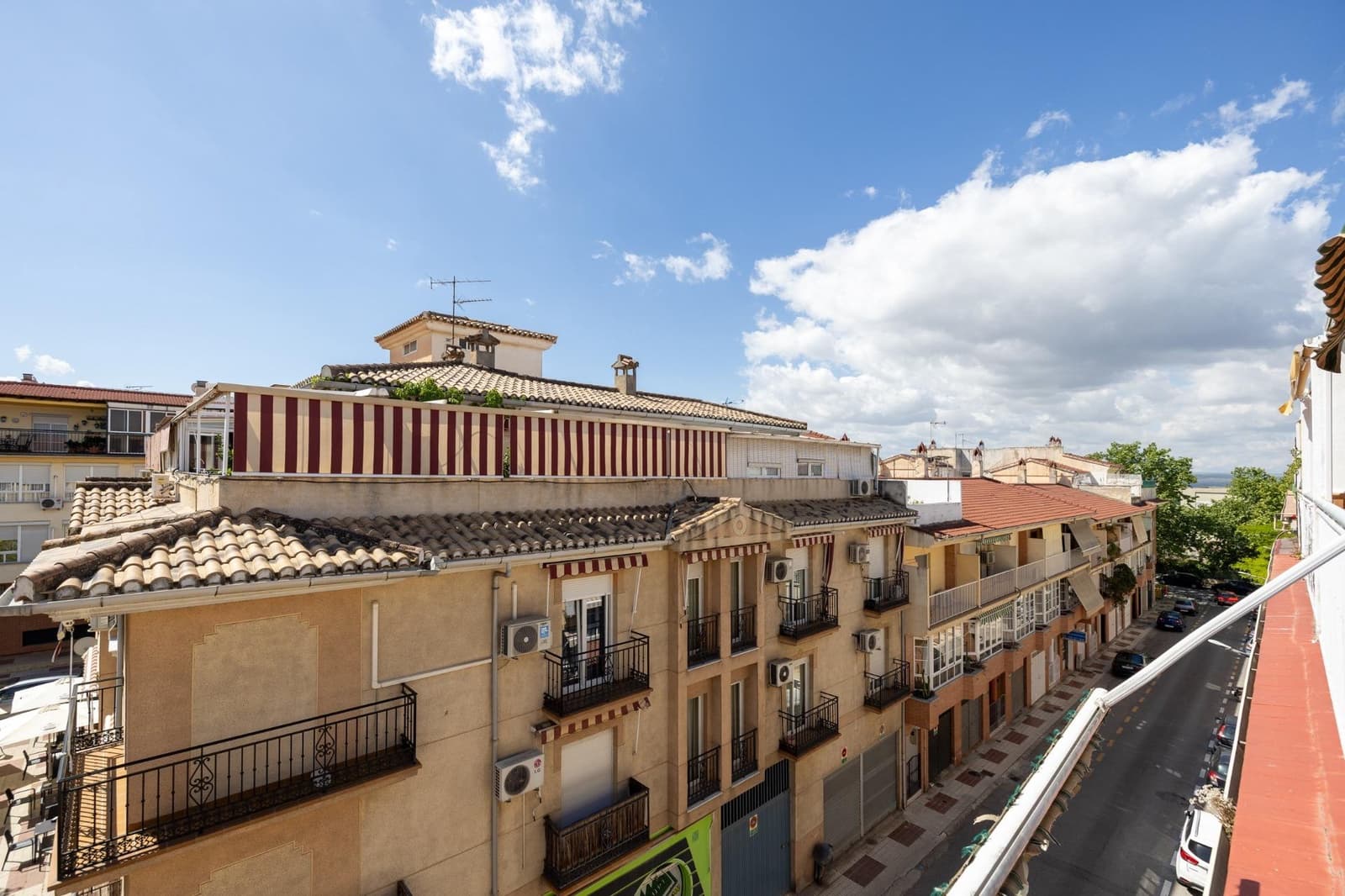 3 bedroom Terraced Villa for sale in Maracena with garage - € 269,000 (Ref: 10015624)