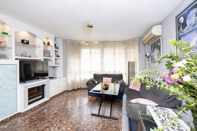 3 quarto Moradia em Banda para venda em Maracena com garagem - 269 000 € (Ref: 10015624)