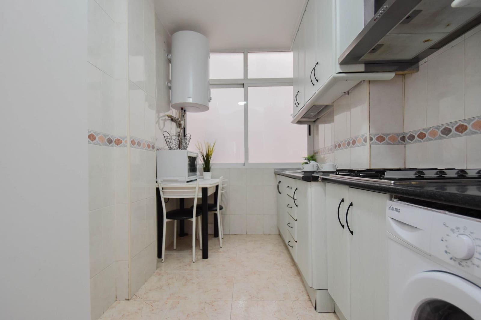 3 bedroom Flat for sale in Granada city - € 219,000 (Ref: 10015625)