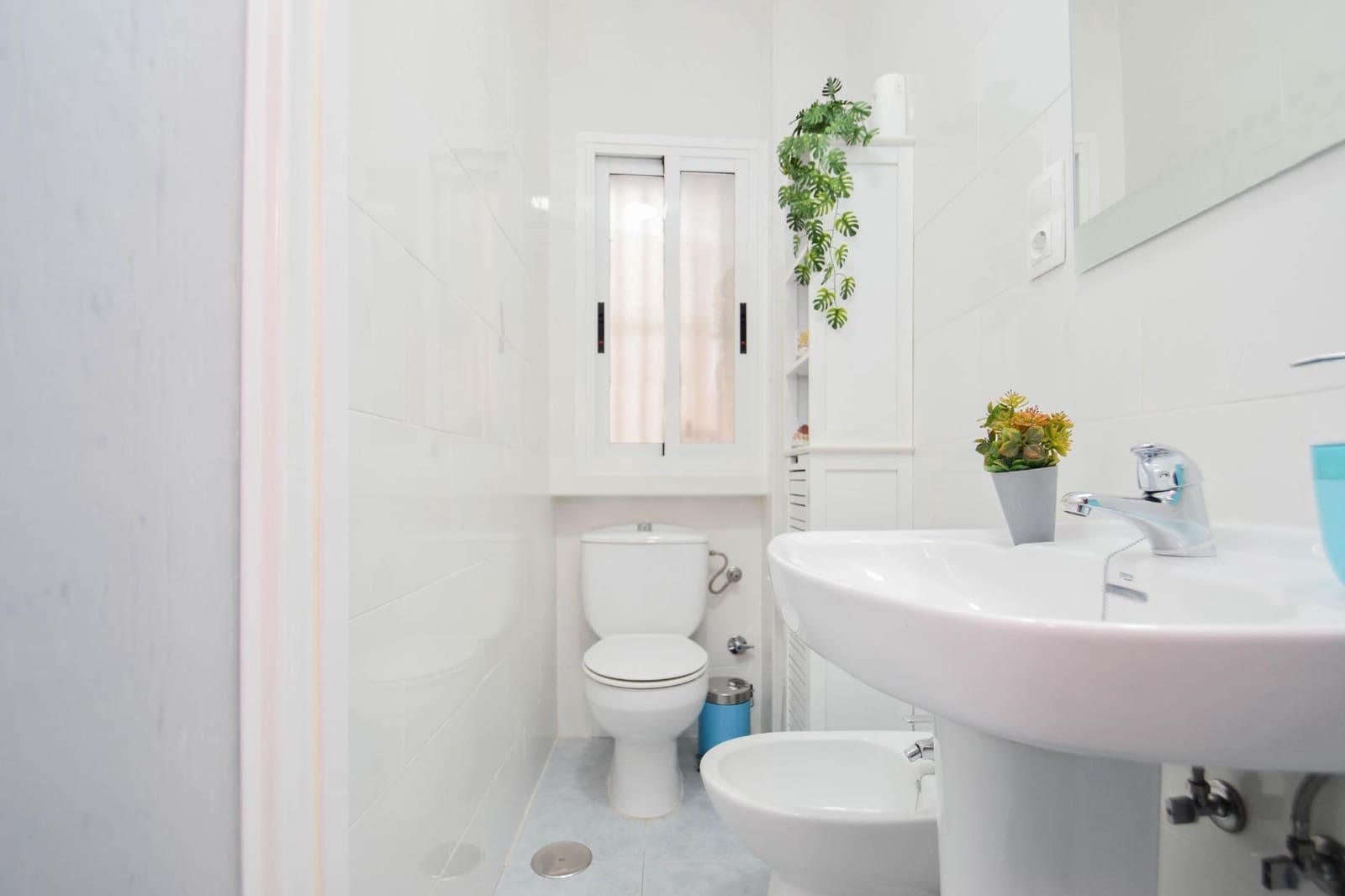 3 bedroom Flat for sale in Granada city - € 219,000 (Ref: 10015625)