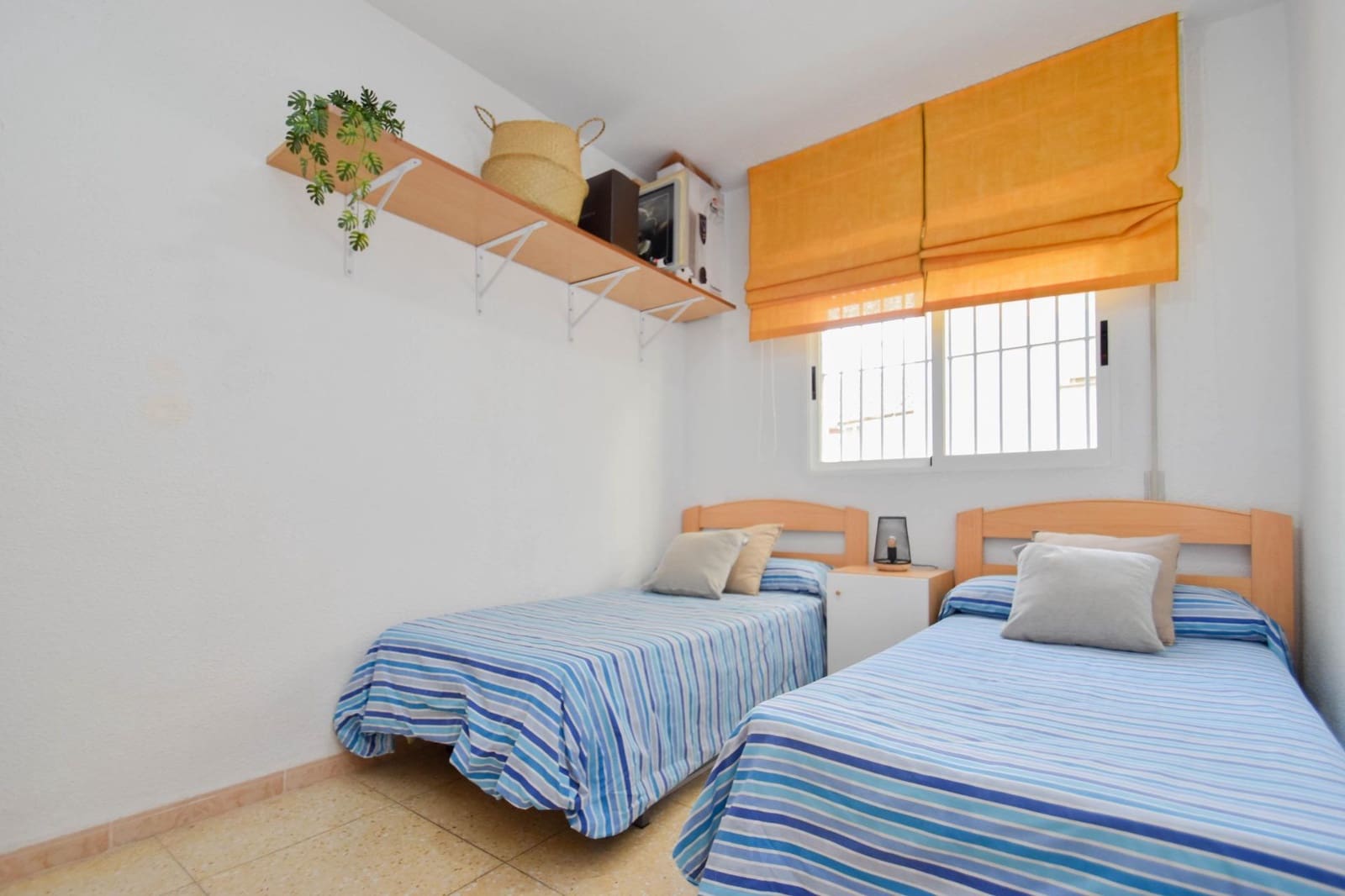 3 bedroom Flat for sale in Granada city - € 219,000 (Ref: 10015625)
