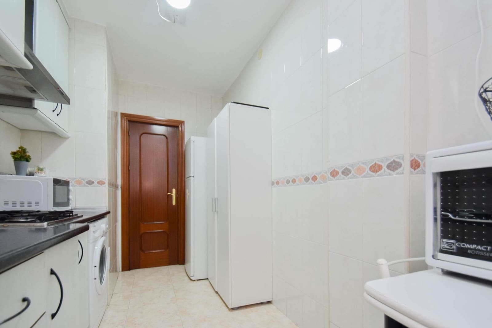 3 bedroom Flat for sale in Granada city - € 219,000 (Ref: 10015625)