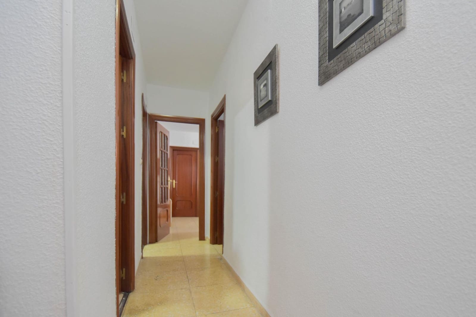 3 bedroom Flat for sale in Granada city - € 219,000 (Ref: 10015625)