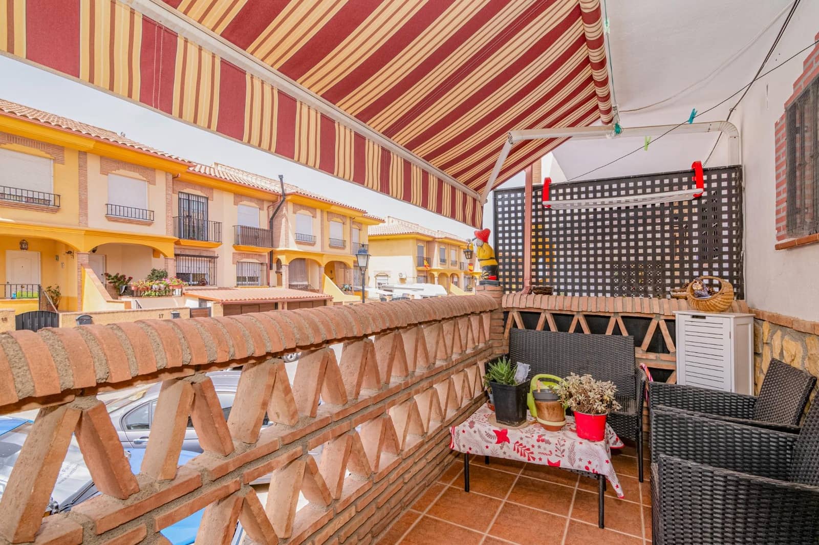 3 soveværelse Rækkehus til salg i Alhendin med garage - € 210.000 (Ref: 10020958)