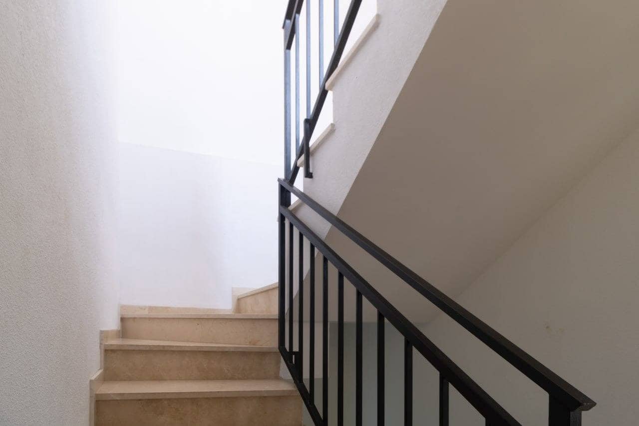 3 bedroom Townhouse for sale in Salobrena with pool garage - € 365,000 (Ref: 10020961)