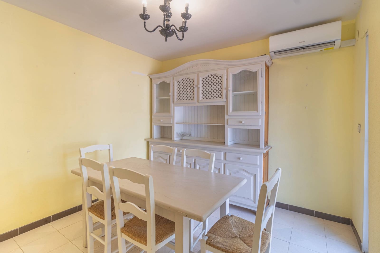3 bedroom Townhouse for sale in Salobrena with pool garage - € 365,000 (Ref: 10020961)