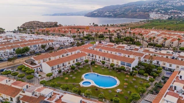 3 bedroom Townhouse for sale in Salobreña with pool garage - € 365,000 (Ref: 10020961)