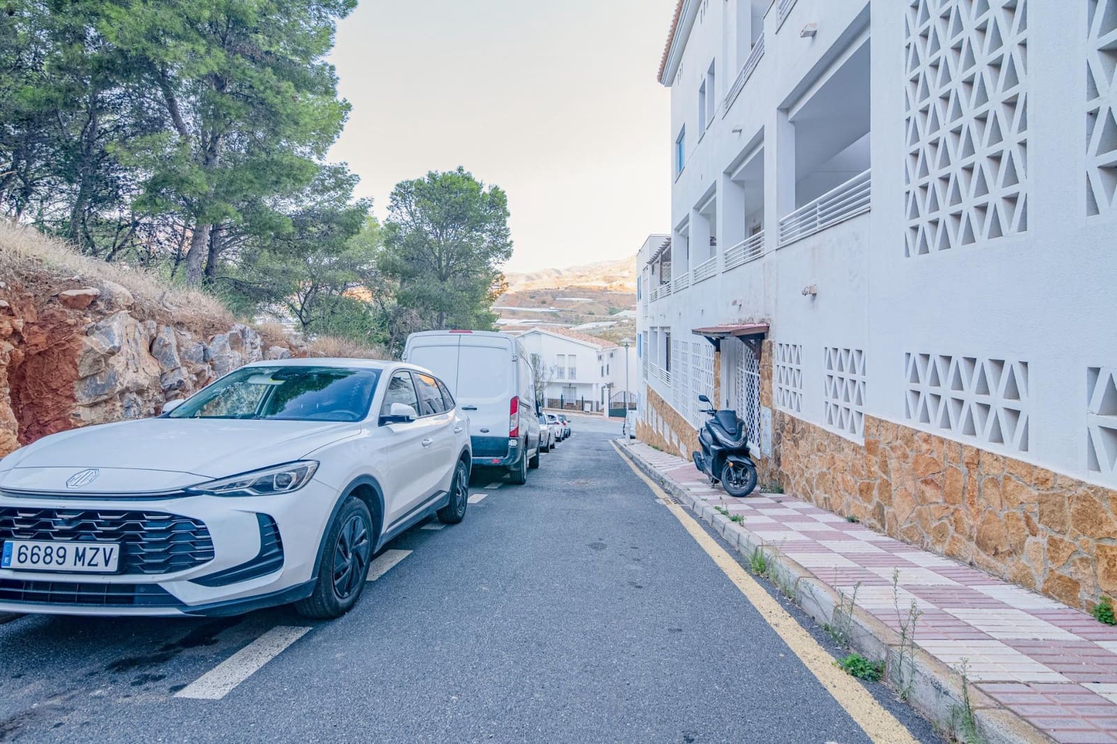 3 Zimmer Wohnung zu verkaufen in Castell de Ferro mit Garage - 175.000 € (Ref: 10034012)