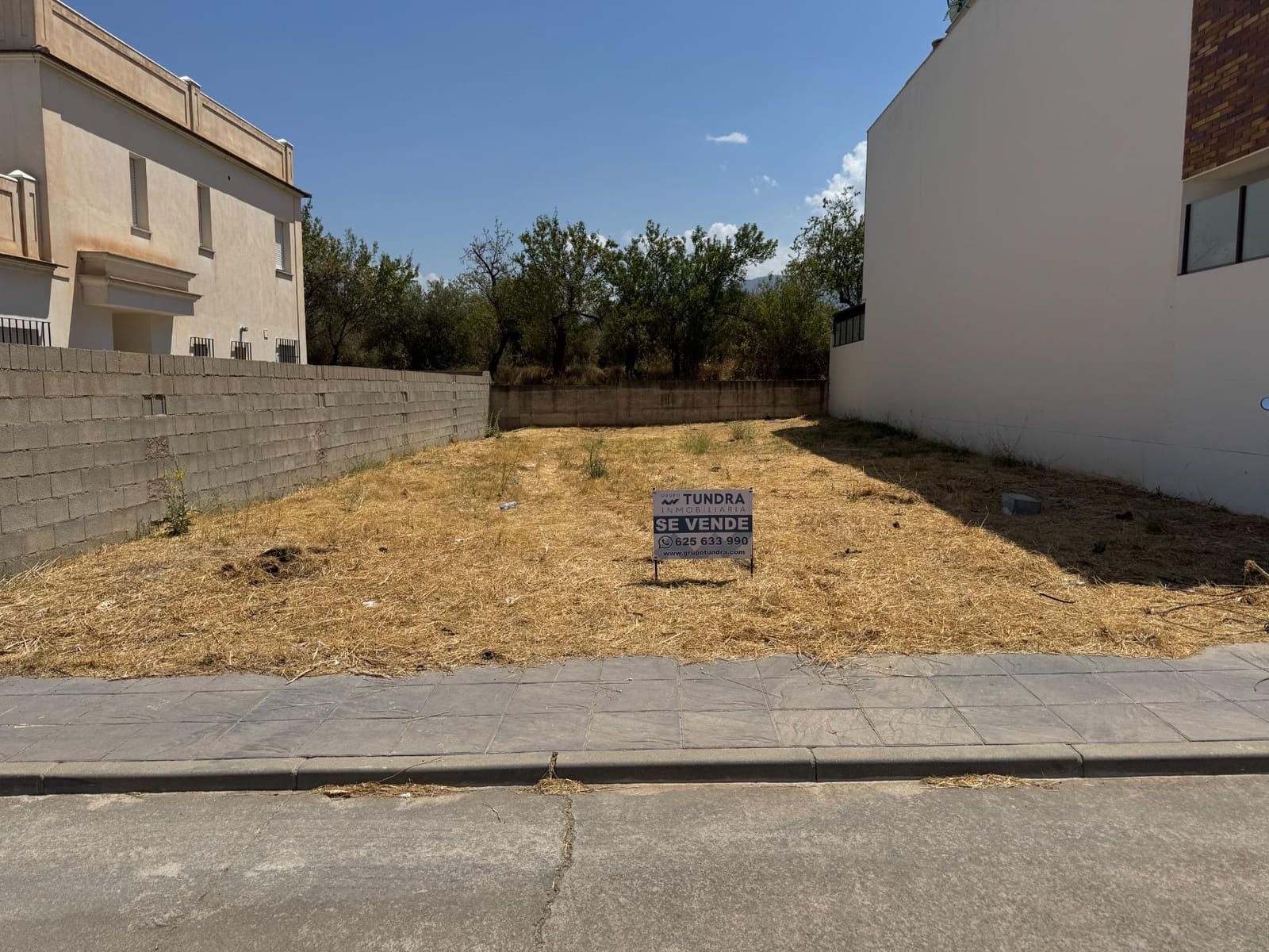 Terrain à Bâtir à vendre à Ogijares - 95 000 € (Ref: 10041165)