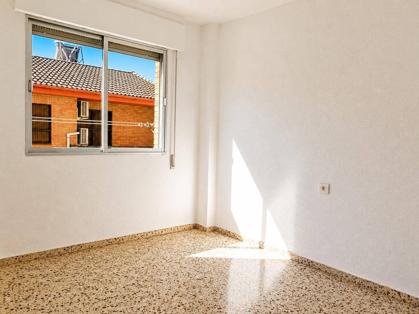 4 sypialnia Mieszkanie na sprzedaż w Armilla - 259 000 € (Ref: 10041166)