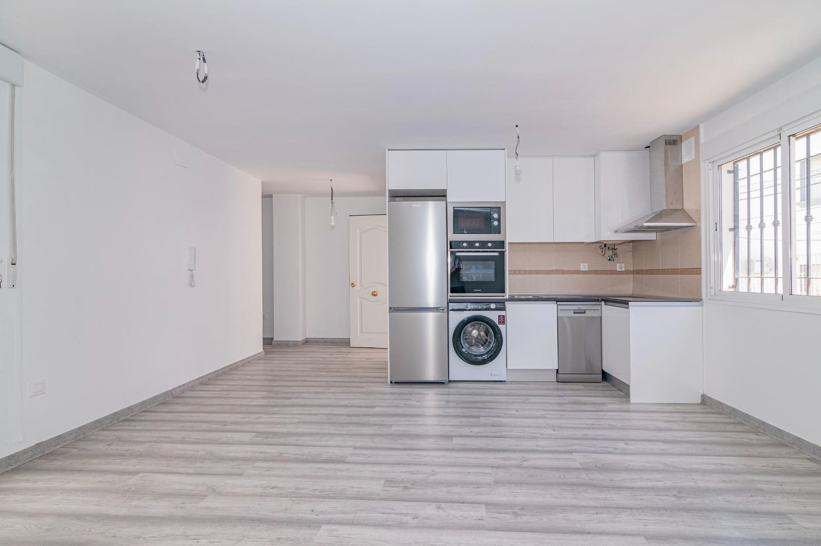 2 bedroom Flat for sale in Ogijares - € 189,000 (Ref: 10041167)