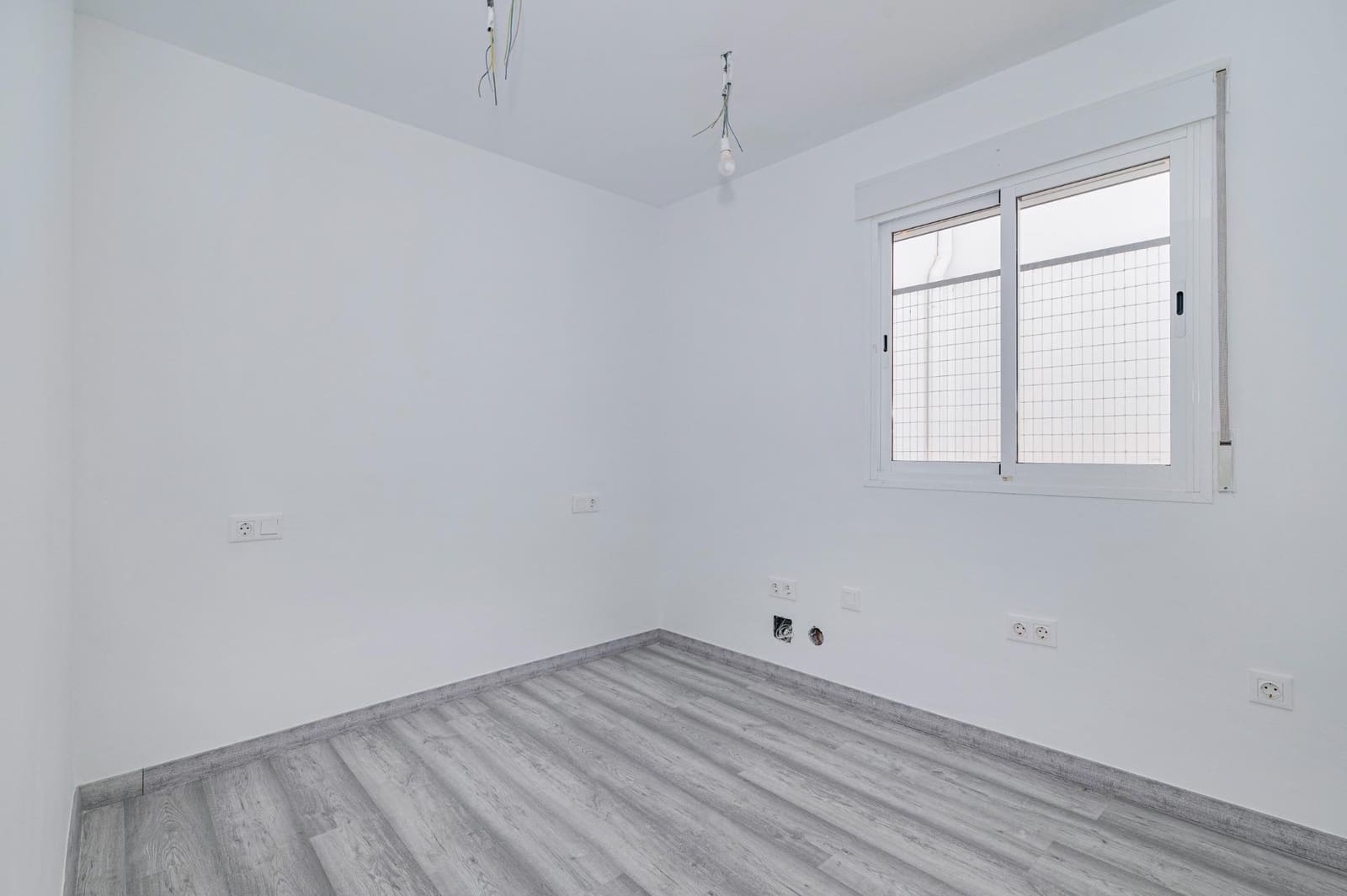 2 bedroom Flat for sale in Ogijares - € 189,000 (Ref: 10041167)