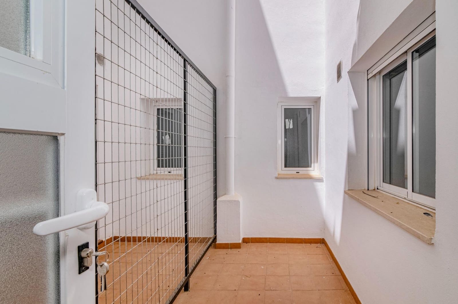 2 bedroom Flat for sale in Ogijares - € 189,000 (Ref: 10041167)
