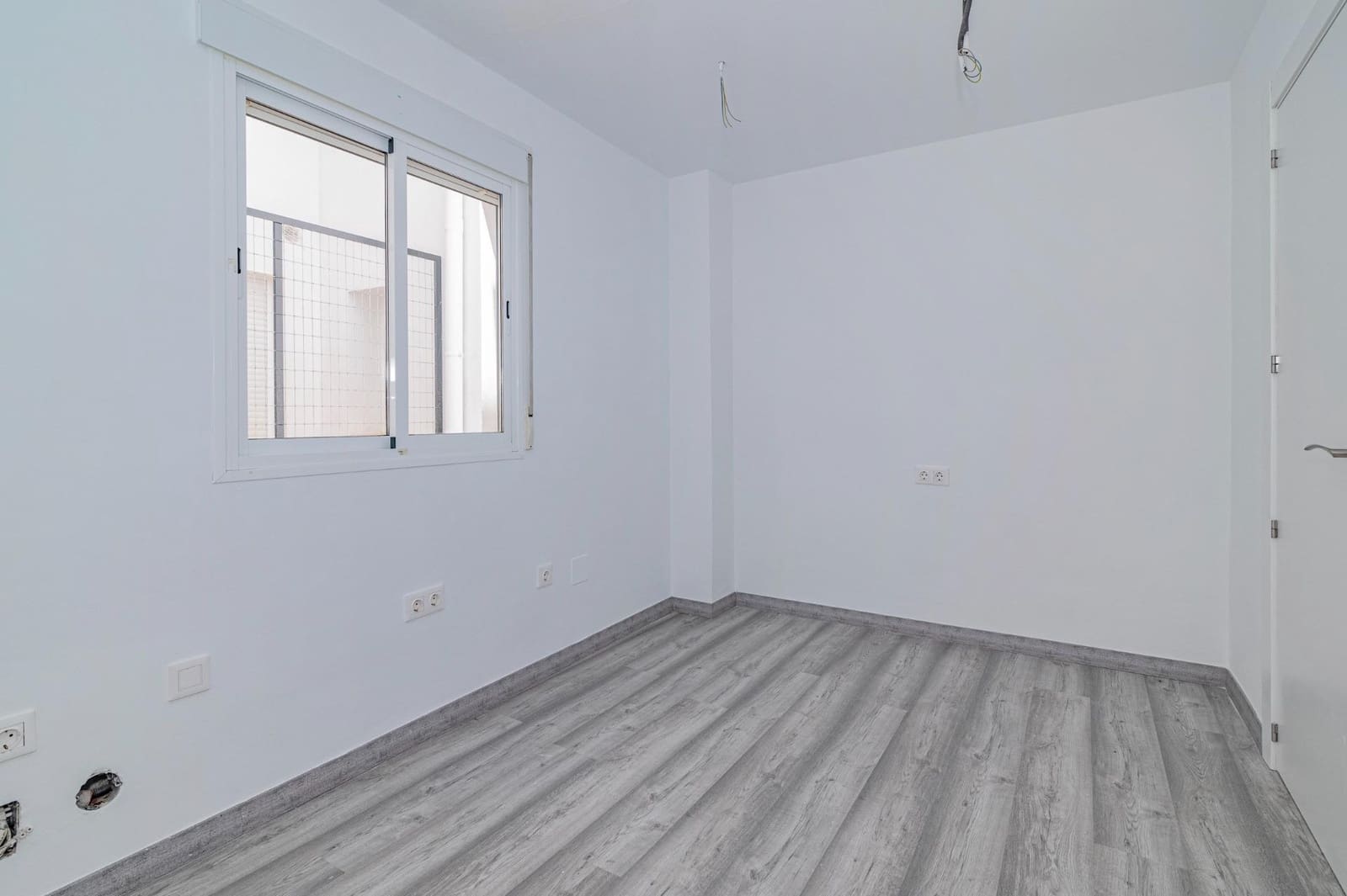 2 bedroom Flat for sale in Ogijares - € 189,000 (Ref: 10041167)